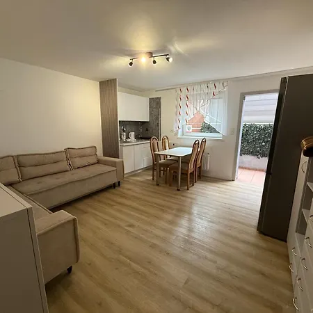 Ltc Orlowo 民宿 格丁尼亚